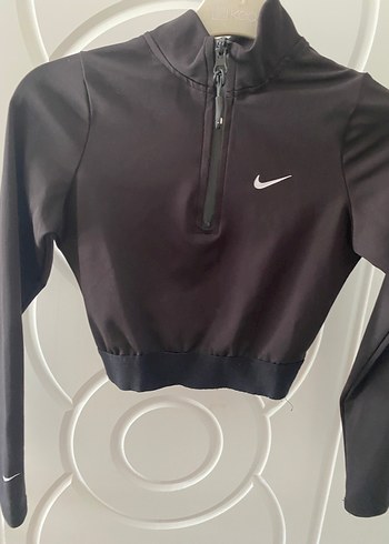 Siyah Yarım Fermuarlı Kadın Spor Sweatshirt