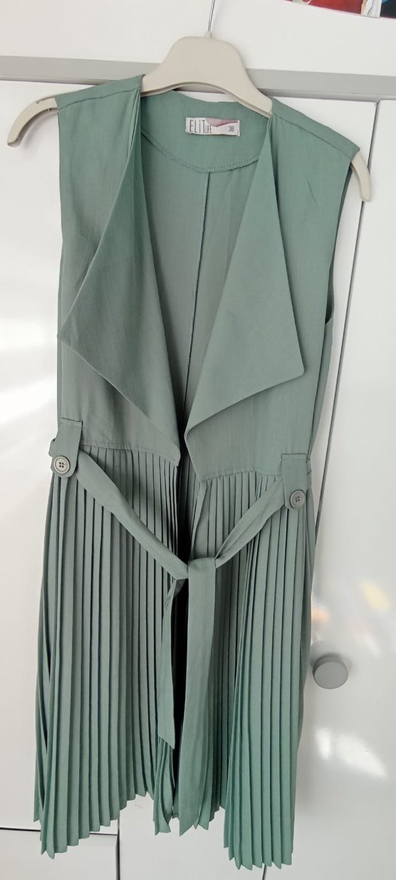 Yeşil Piliseli Uzun Kadın Elbise - Görsel 5