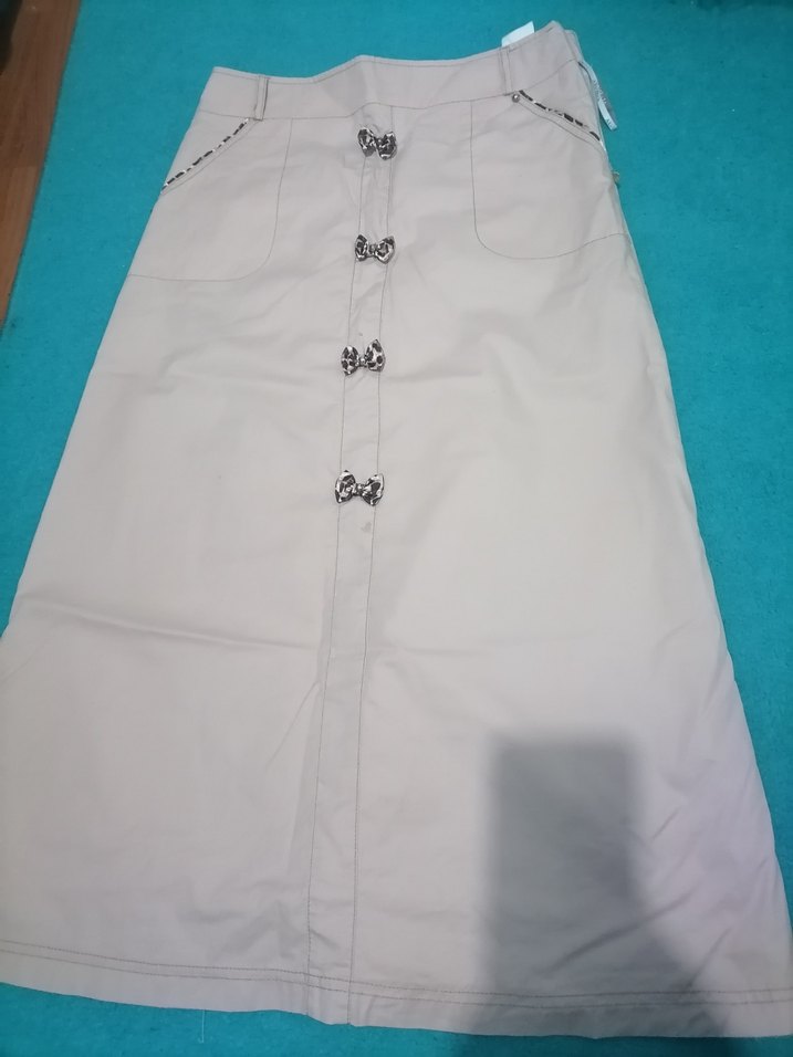 Pudra rengi leopar fiyonk detaylı uzun keten etek - Görsel 3