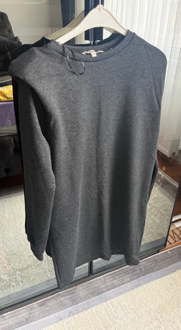 Gri Kadın Sweatshirt, Bisiklet Yaka, Salaş Kesim - Görsel 4