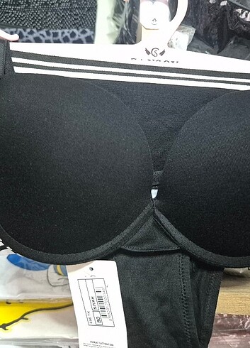 Cansoy spor sütyen takımı