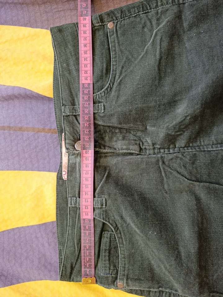 Düğmeli Koyu Yeşil Mini Kadifr Etek - Görsel 5