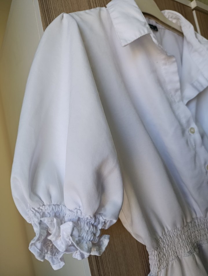 Düğmeli Beyaz Keten Midi Elbise - Görsel 4