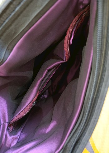 Siyah Deri Fermuarlı Kadın Çantası - Görsel 4