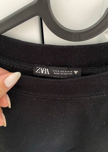 m Beden Zara Siyah Sweatshirt
