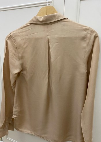 H&M marka Bej Düğmeli Uzun Kollu Kadın Gömlek - Görsel 3