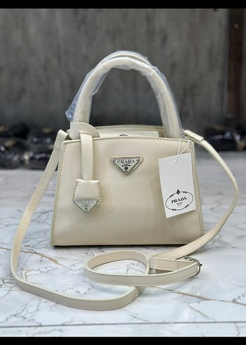 Prada Beyaz Deri Kadın El Çantası