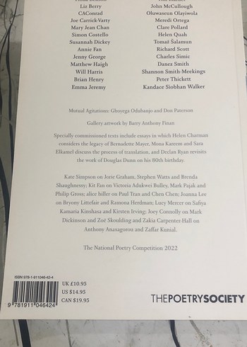 The Poetry Review - Şiir Kitabı ingilizce - Görsel 2