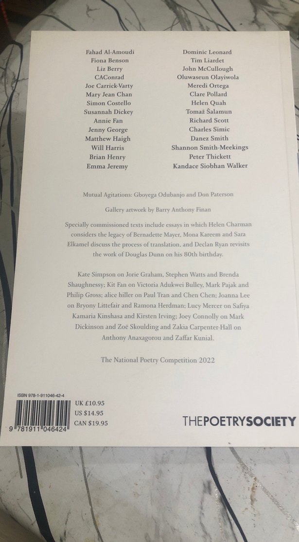 The Poetry Review - Şiir Kitabı ingilizce - Görsel 2