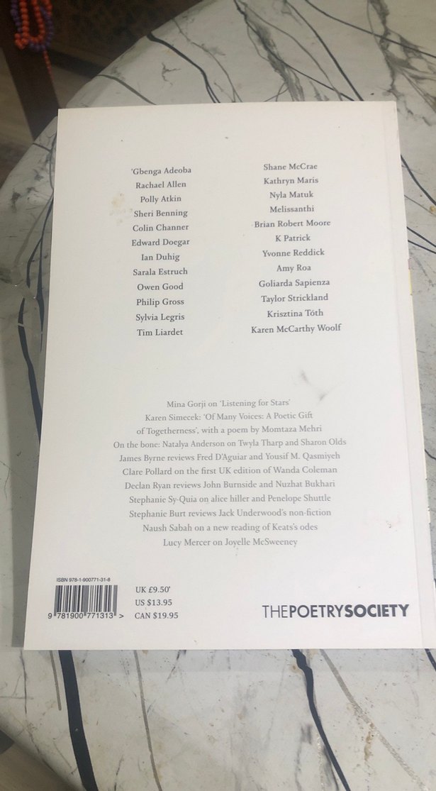 The Poetry Review Şiir Kitabı ingilizce - Görsel 2