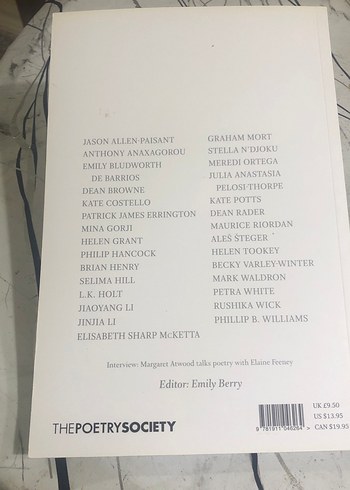 The Poetry Review - Şiir Kitabı ingilizce - Görsel 2