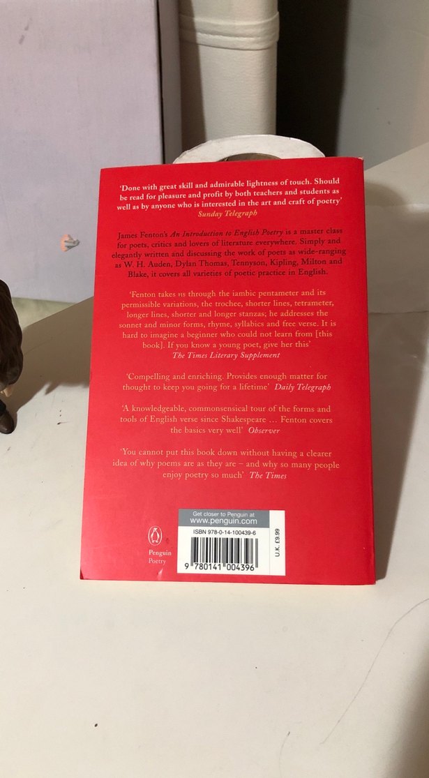 An Introduction to English Poetry - James Fenton - Görsel 2