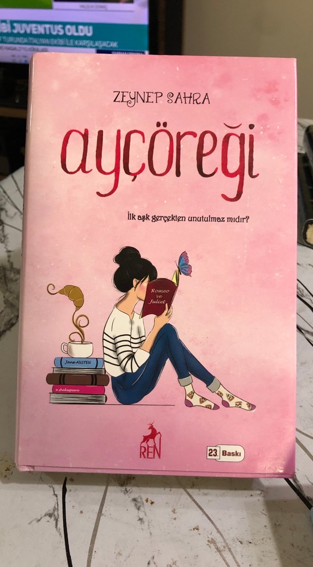 Zeynep Sahra - Ayçiçeği & Elmalı Turta Roman Seti - Görsel 3