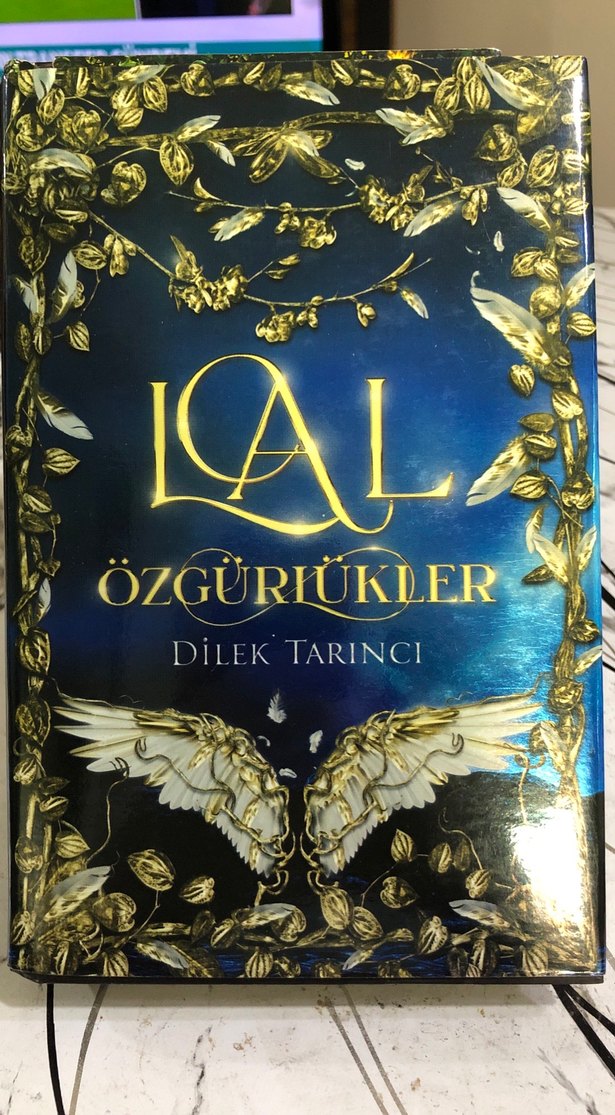 Lal Özgürlükler - Dilek Tarıncı Roman Seti - Görsel 3
