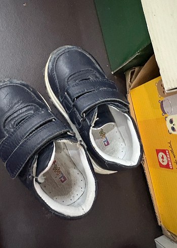 LC Waikiki Erkek Bebek Lacivert Cırtcırtlı İlk Adım Ayakkabısı