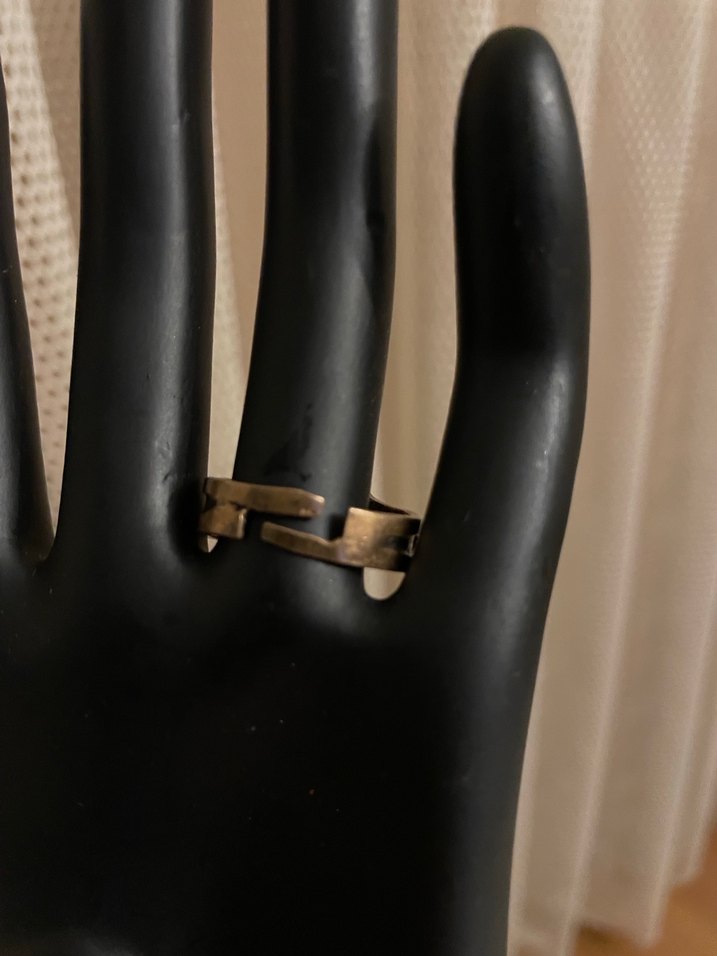 Bordo Boncuklu Gotik Desenli Kadın Yüzük - Görsel 3