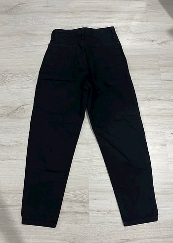 Siyah Pantolon - Görsel 2