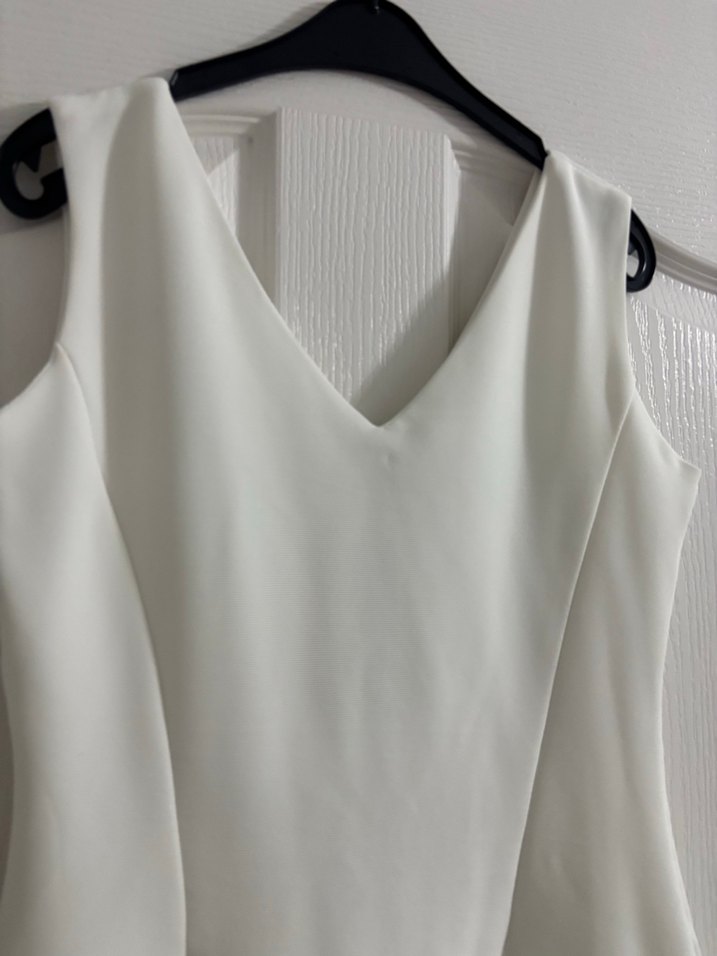 Beyaz V Yakalı Mini Elbise - Görsel 2