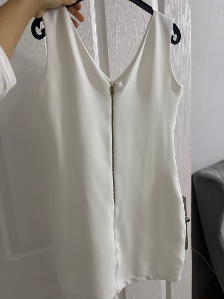 Beyaz V Yakalı Mini Elbise - Görsel 5