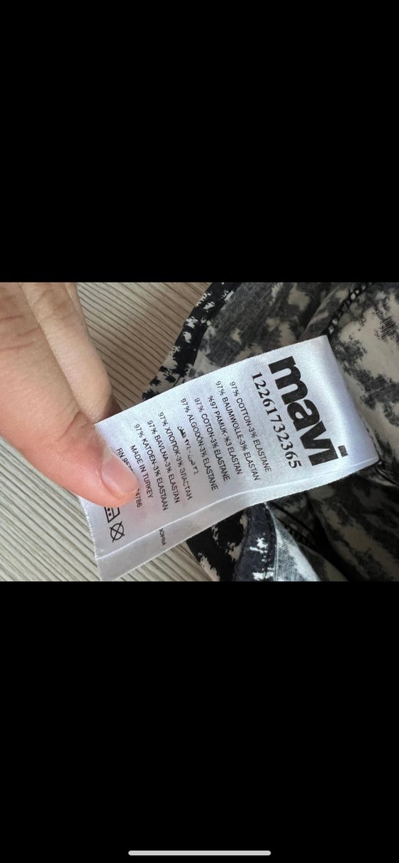 Zebra Desenli V Yaka Uzun Kollu Mini Bluz - Görsel 3