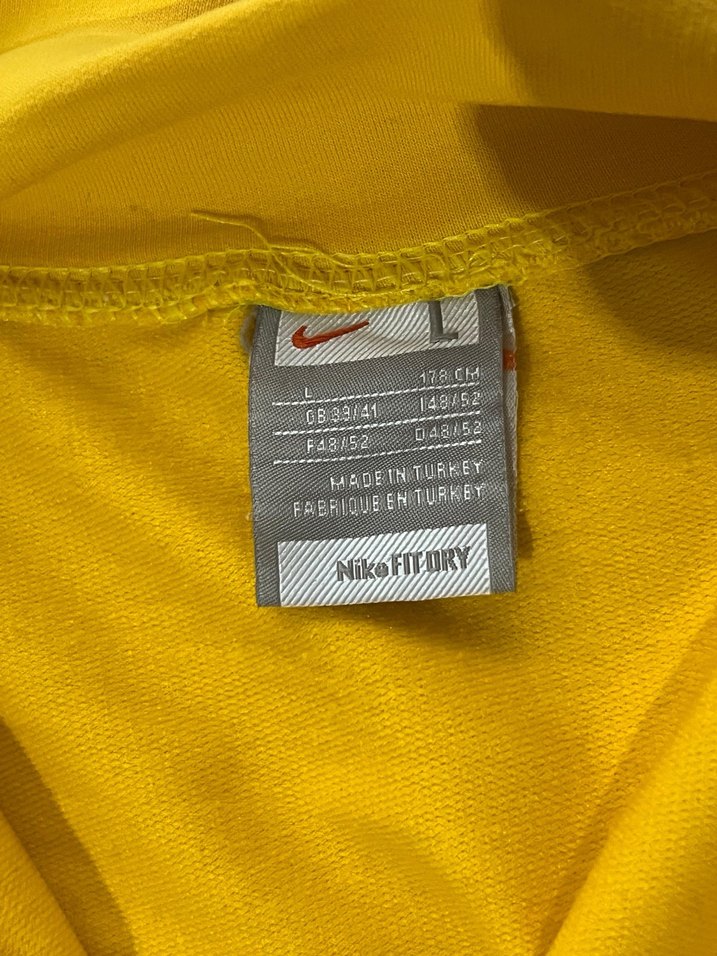 Sarı Renkli Nike Kadın Spor Eşofman Üstü - Görsel 3