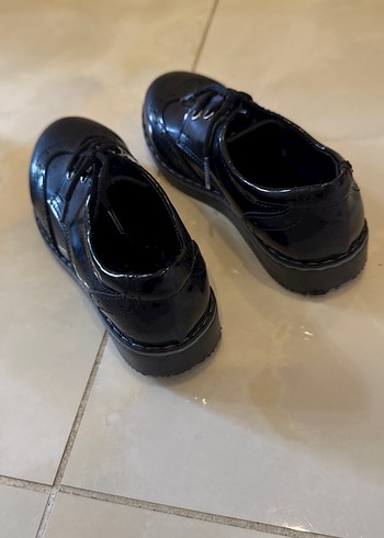 Erkek Çocuk Siyah Rugan Kemerli Ayakkabı - Görsel 3