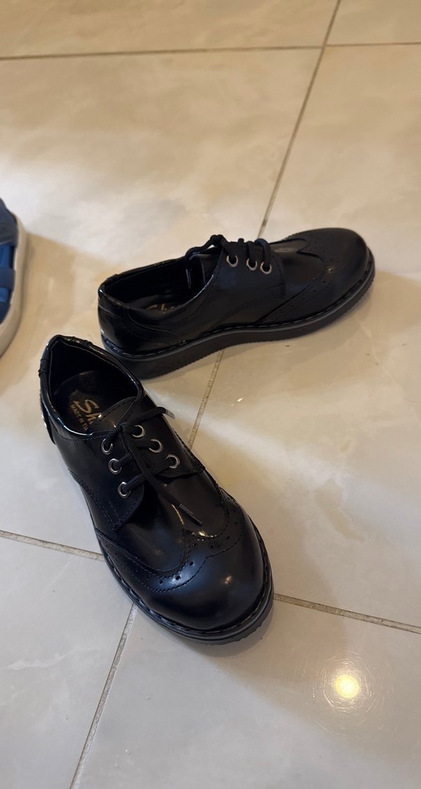 Erkek Çocuk Siyah Rugan Kemerli Ayakkabı - Görsel 5