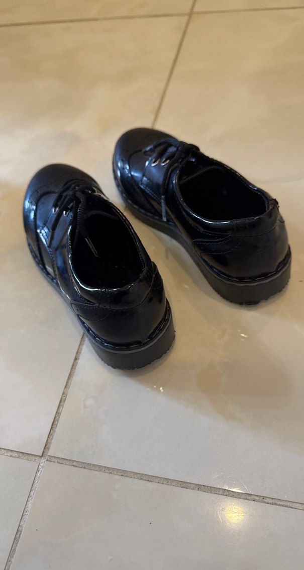 Erkek Çocuk Siyah Rugan Kemerli Ayakkabı - Görsel 3