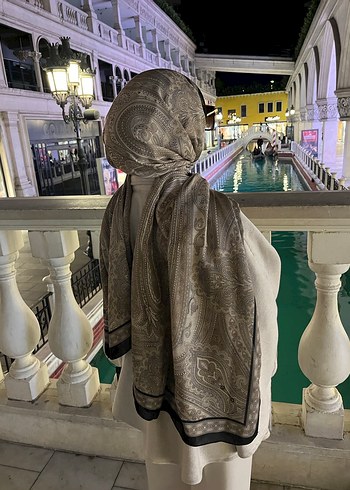 Desenli pamuk şal