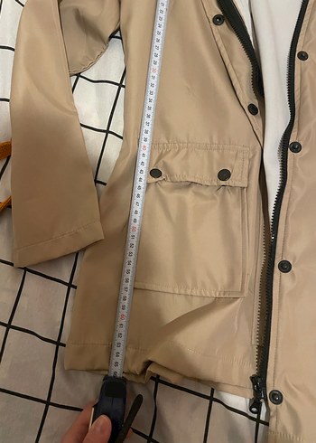 Bej Kapüşonlu ince Kadın Yağmurluk - Görsel 3