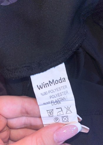 Siyah Esnek Bel Mini Spor Şort - Görsel 2