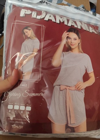 Gri Kısa Kollu Rahat Kadın Pijama Takımı