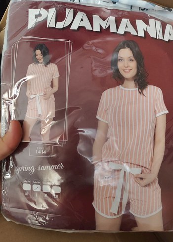 Pembe Çizgili Kısa Kollu Mini Kadın Pijama