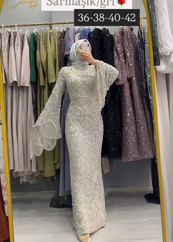 Uzun Kollu İşlemeli Bohem Beyaz Abiye Elbise