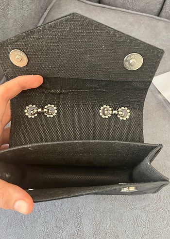 Beden siyah Renk Zincir Detaylı Siyah Deri Yılan Desenli Çanta