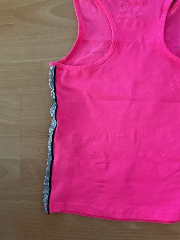 Kız Çocuk Pembe Kolsuz Baskılı Tişört - Görsel 4