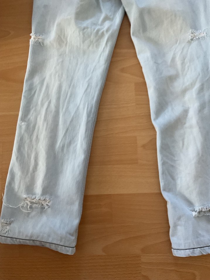 Beyaz Payet Detaylı Kadın Kot Pantolon - Görsel 4