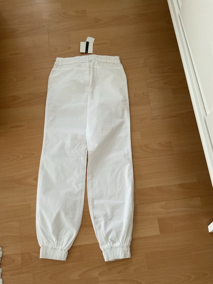 Beyaz Pamuklu Salaş Pantolon - Görsel 3