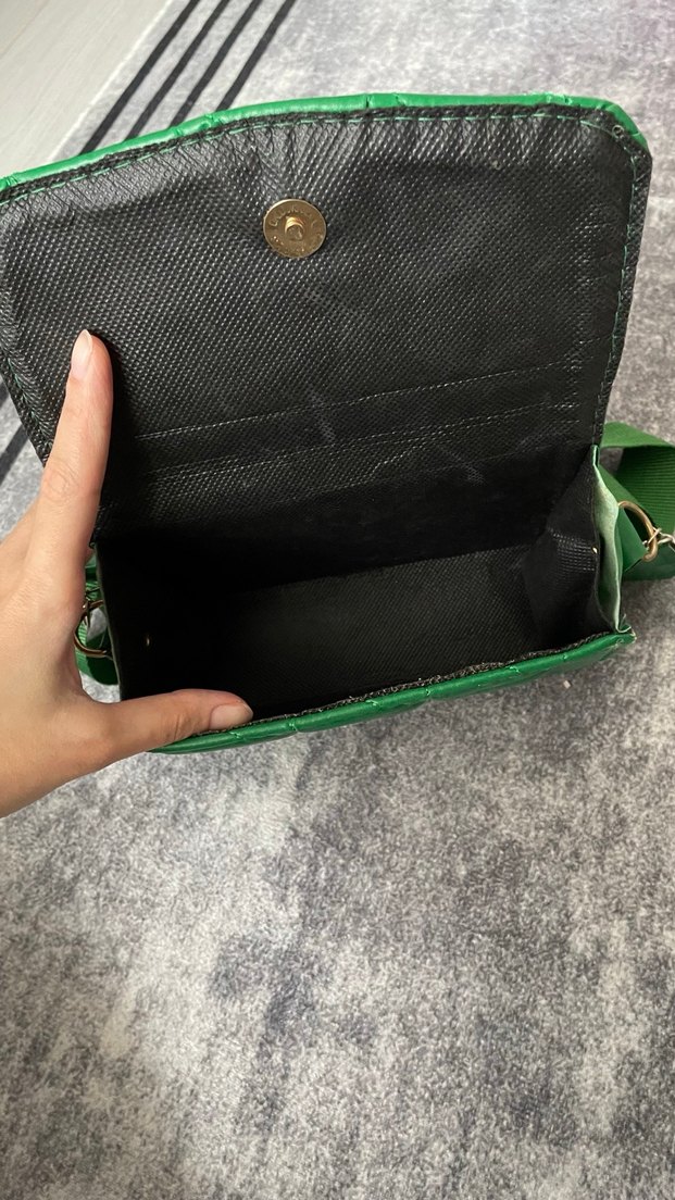 Parlak Yeşil Deri Kadın Çanta - Görsel 5