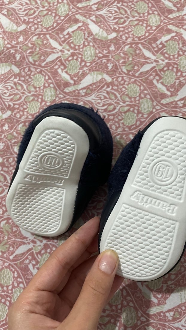 Erkek Çocuk Lacivert Kürklü Sıcak ev botu - Görsel 4