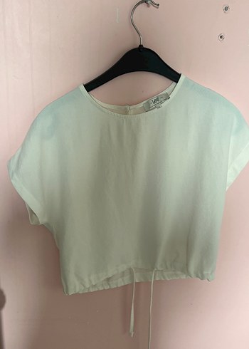 Beyaz Kısa Kollu Crop Top - Görsel 2