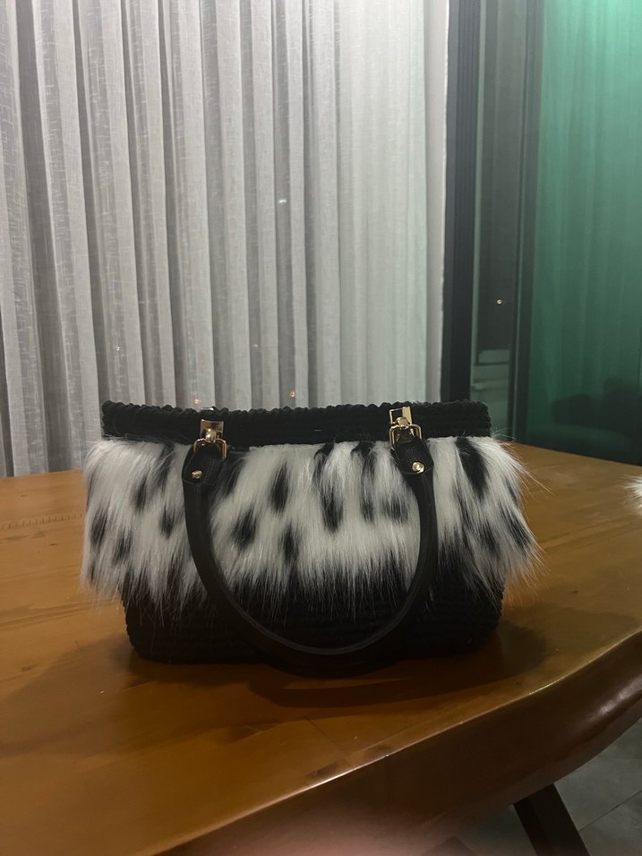 Kürk Detaylı Leopar Desenli Siyah Örgü Kadın Çanta - Görsel 3