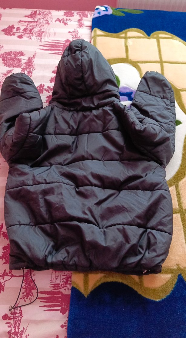 Siyah Kapüşonlu Fermuarlı Kadın Kışlık Mont - Görsel 2