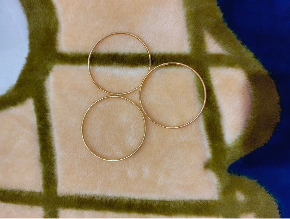 İşlemeli Altın Renkli Elastik Kadın Bilezik - Görsel 2