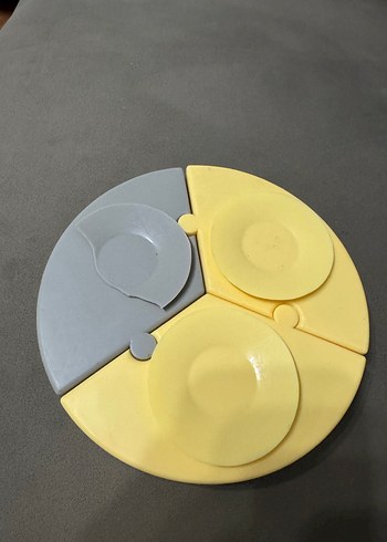 Oioi Gri ve Sarı Çocuk puzzle Tabak - Görsel 2