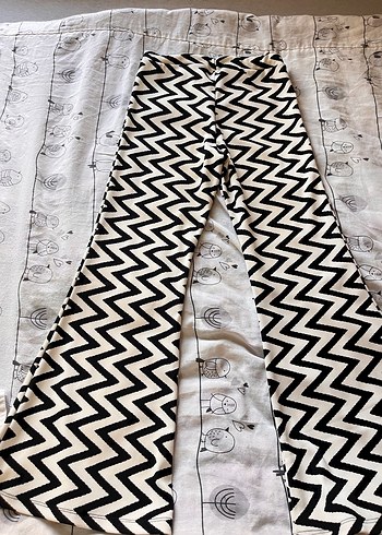 Zebra Desenli Pilili Kadın Kumaş Pantolon