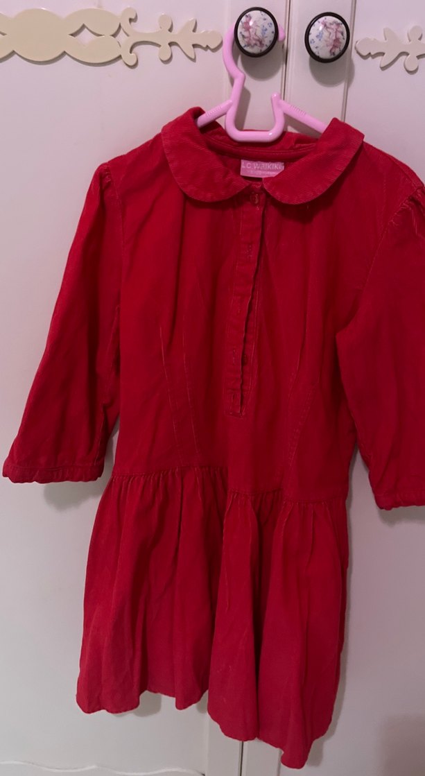 Kız Çocuk Koyu Kırmızı Düğmeli Elbise - Görsel 4