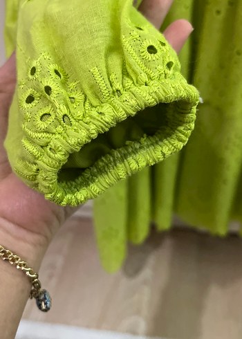 Düğmeli Nakışlı Yeşil Kısa Tunik - Görsel 3