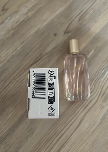 Beden Renk Yves Rocher Evidence Kadın Parfümü 50 ml