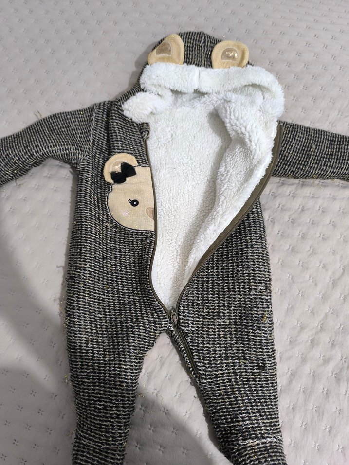 Gri Örgü Kız Bebek Tulumu - Görsel 2